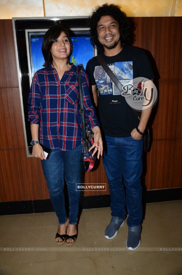 Sunidhi Chauhan at Special Screening of 'Dhanak' (409141)