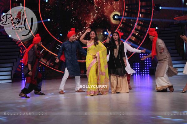 'SAIRAT' Team on the Sets of 'So You Think You Can Dance'
