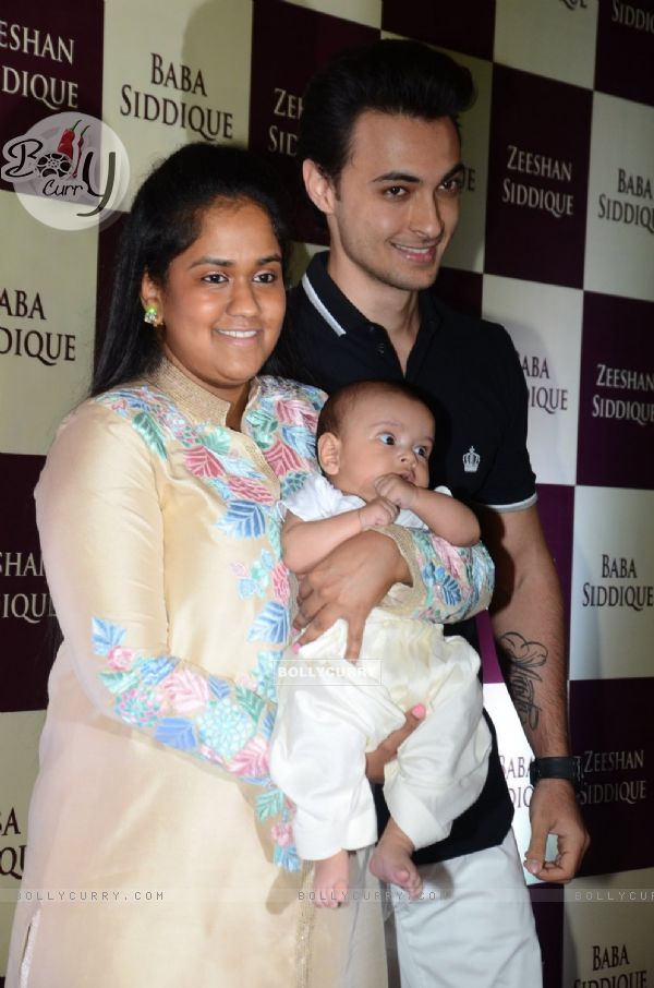 Arpita Khan Sharma with Husband Aayush Sharma and Baby Ahil at Baba Siddique's Iftaar Party 2016