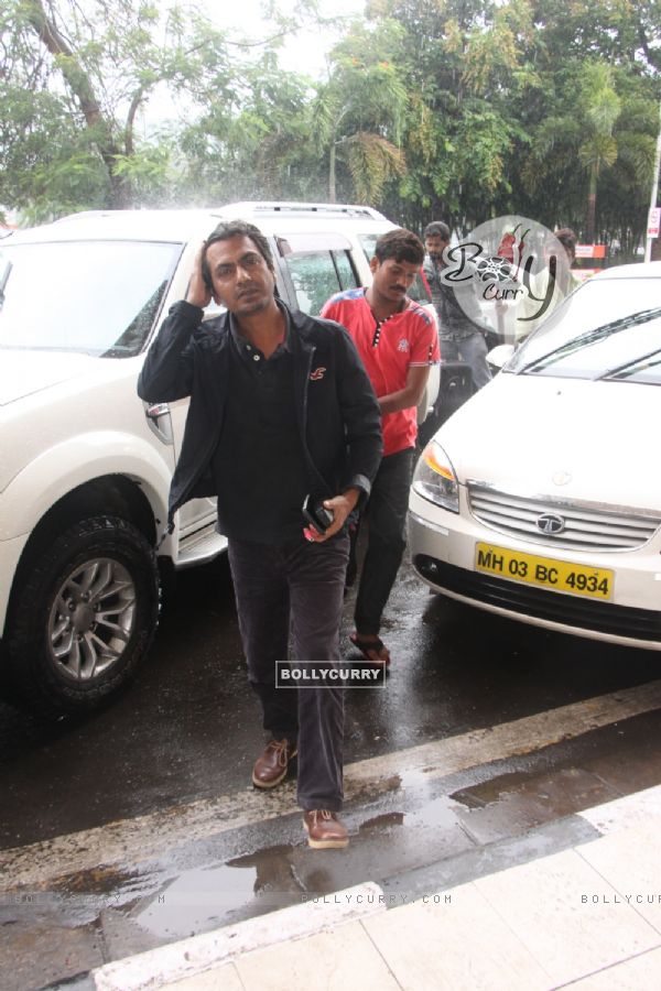 Bollywood actor Nawazuddin Siddique Snapped at Airport