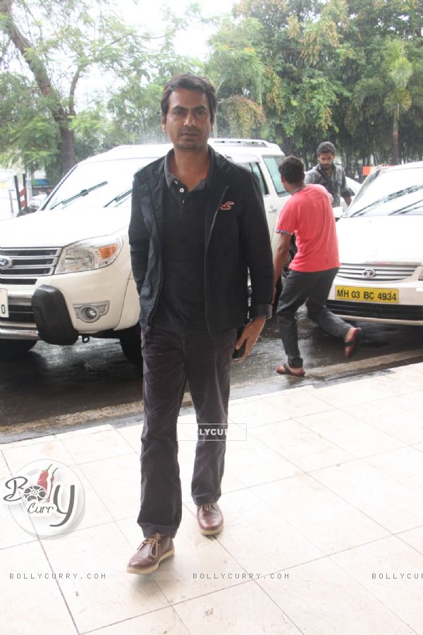 Nawazuddin Siddique Snapped at Airport