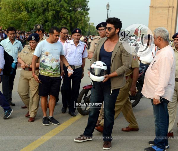 Arjun Kapoor Campaigns for Road Safety at India Gate