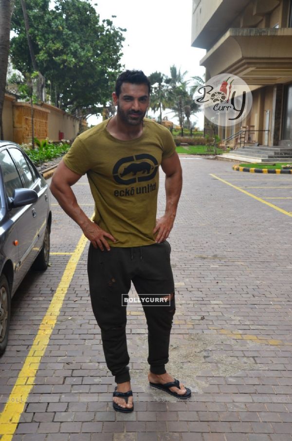 Handsome Hunk John Abraham Promotes 'Dishoom'