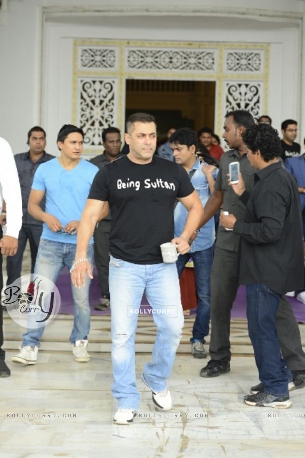 Salman Khan at 'Sultan' press meet at Panvel (412286)