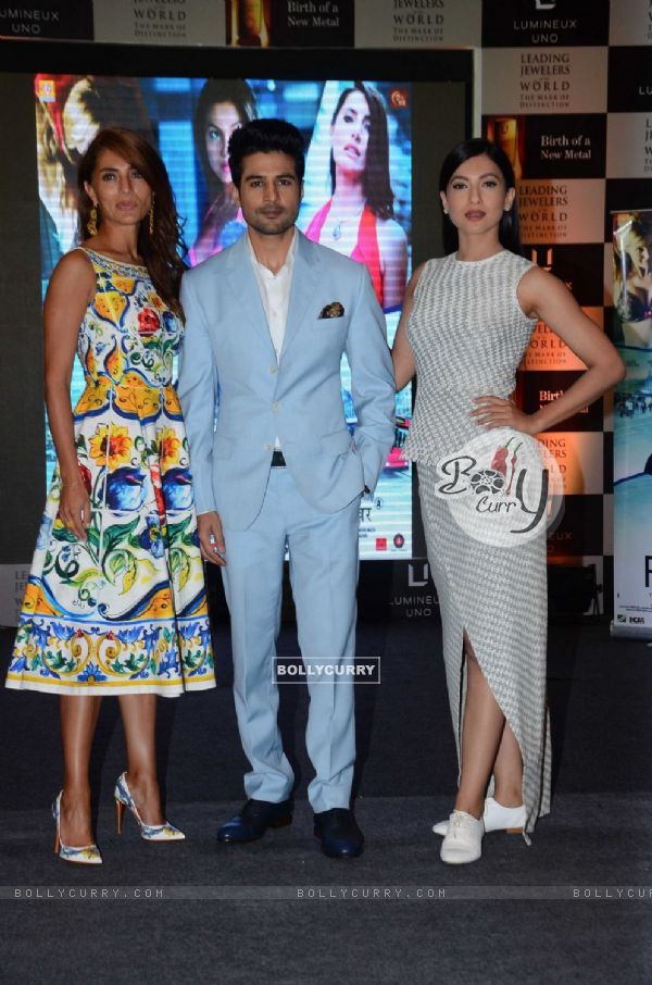 Gauhar Khan, Caterina Murino and Rajeev Khandelwal Promotes 'Fever' at a jewellery event (413806)