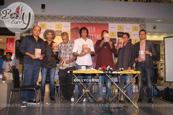 Kay Kay Menon, Makarand Deshpande and Ashutosh Gowarikar at Raj Supe's  book launch