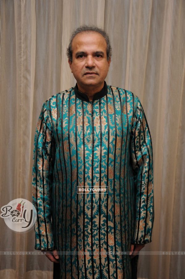 Suresh Wadkar at Khazana Ghazal Festival 2016
