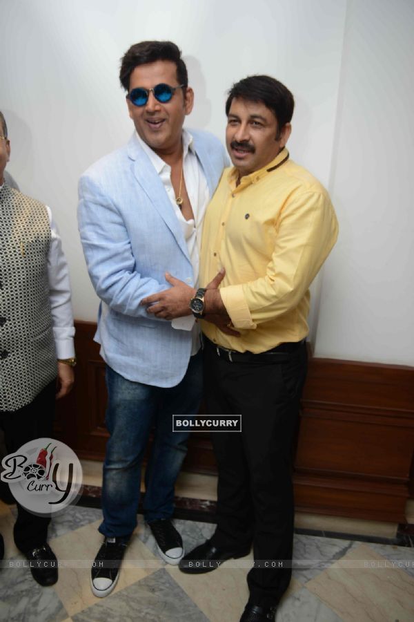 Manoj and Ravi at the Press confrence of Luv Kush biggest Ram Leela at Constitutional Club