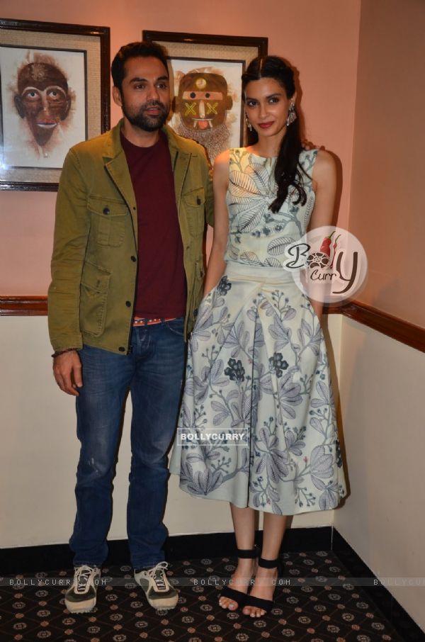 'The pretty' Diana Penty and Abhay Deol poses for the shutterbugs while promoting Happy Bhag Jayegi!