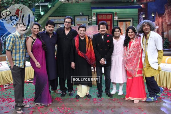 Singers Anup Jalota, Pankaj Udas, Talat Aziz on the sets of 'The Kapil Sharma Show'