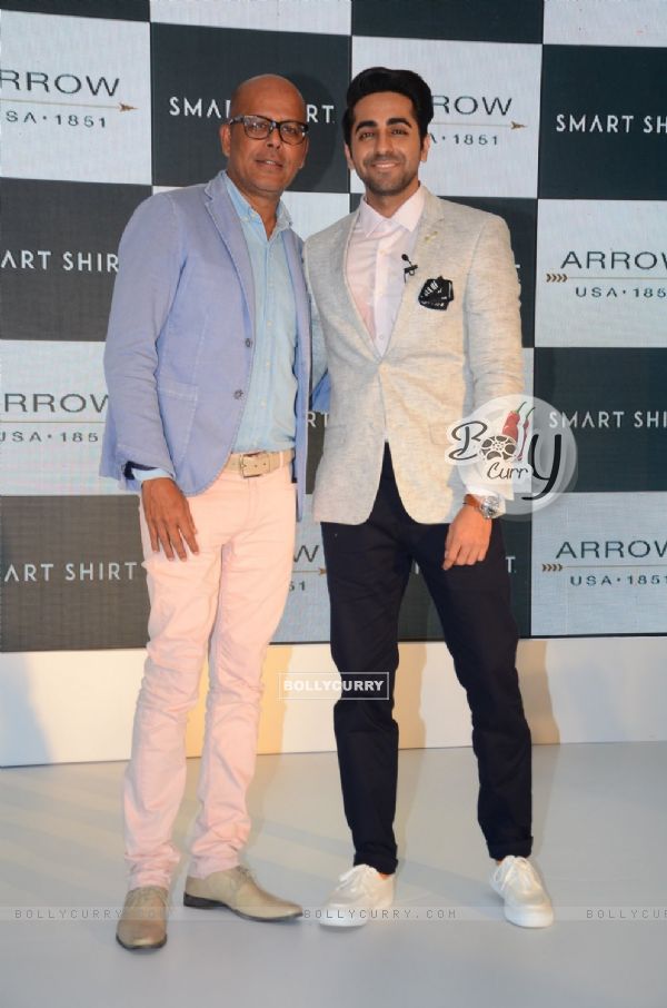 Narendra Kumar and Ayushmann Khurrana Promotes Arrow Smart Shirt