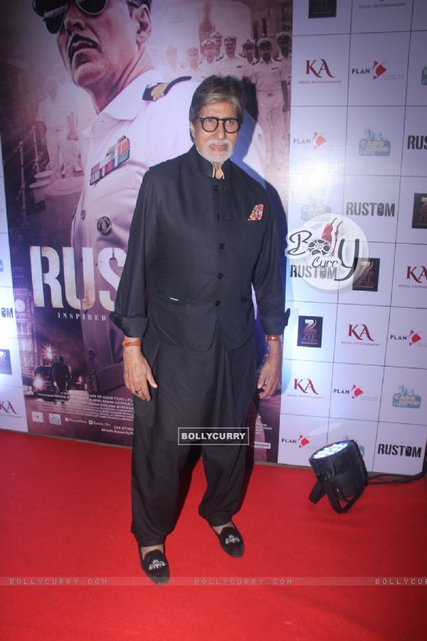 Amitabh Bachchan at Special Screening of 'Rustom' at Yashraj Studios (415966)