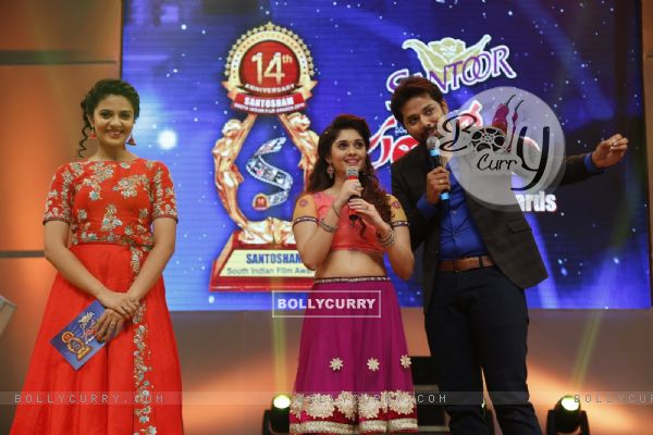 Celebs at Santosham South India Film Awards 2016
