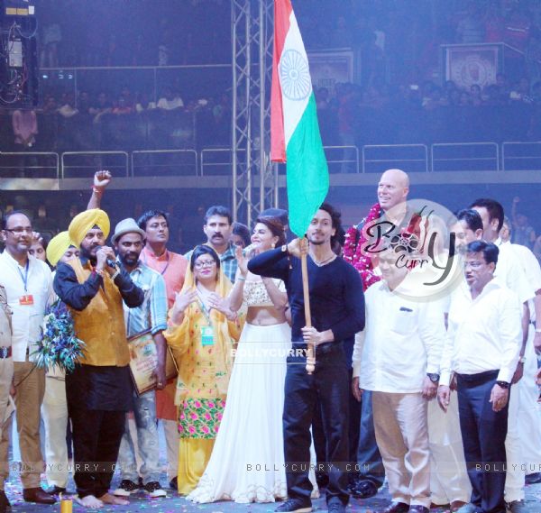 Celebs at Promotion of 'A Flying Jatt' at Sadbhwna Diwas 2016
