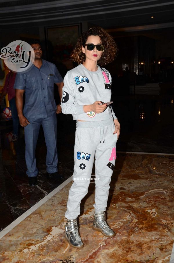 Kangana snapped post Lakme Show