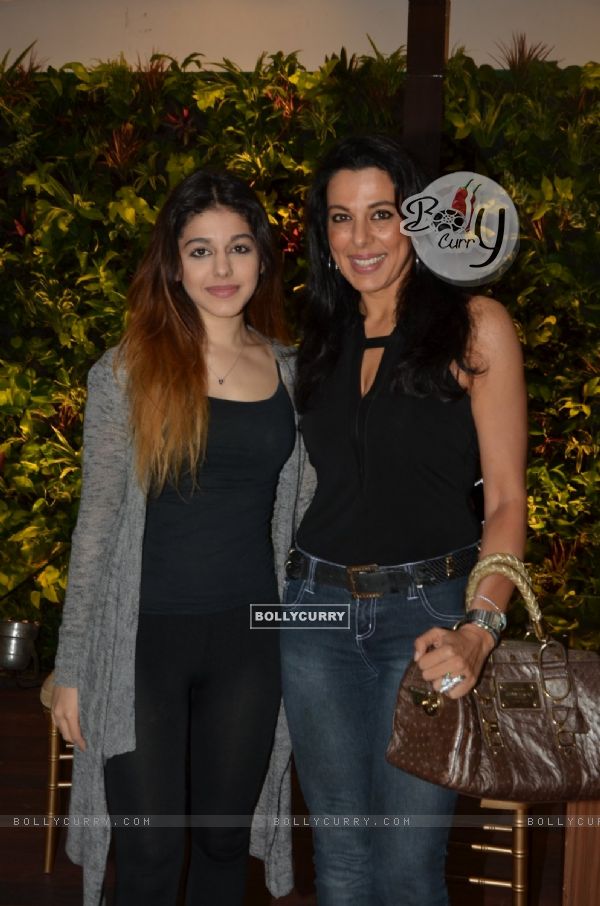 Pooja Bedi with Aalia at IMC Ladies Exhibition 2016