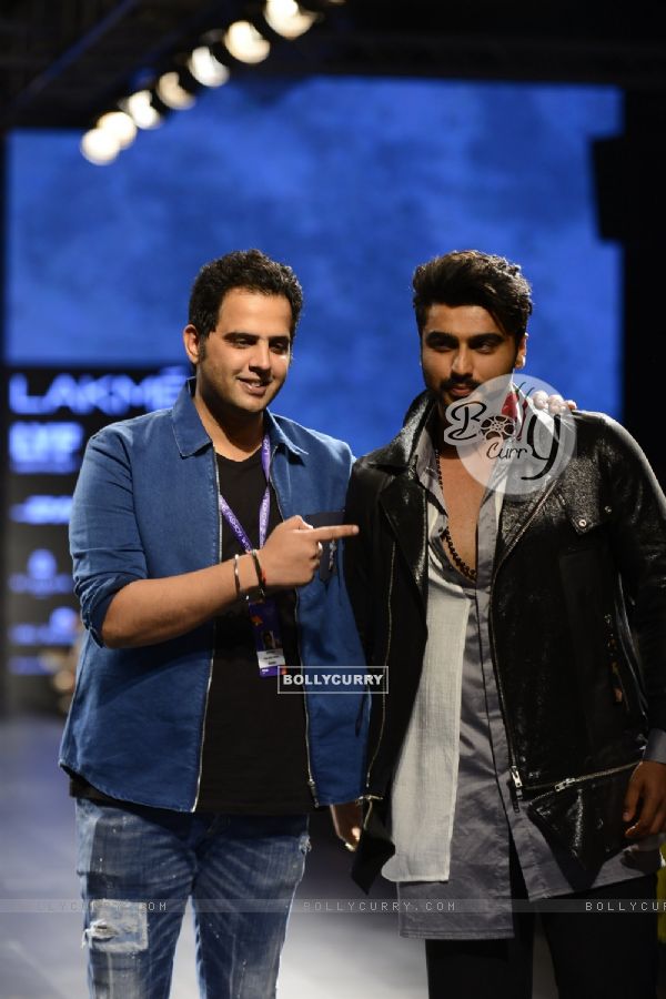 Arjun Kapoor at Lakme Fashion Week Winter Festive 2016- Day 1