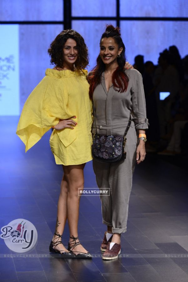Manasi Scott and Pia Trivedi at Lakme Fashion Week Winter Festive 2016- Day 1