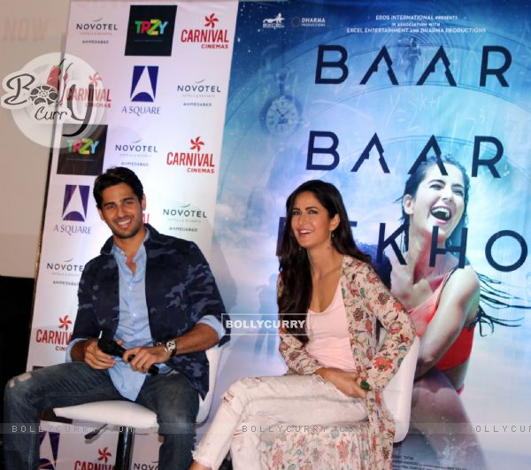 Sidharth Malhotra and Katrina Kaif at Press Meet of 'Baar Baar Dekho' (418279)