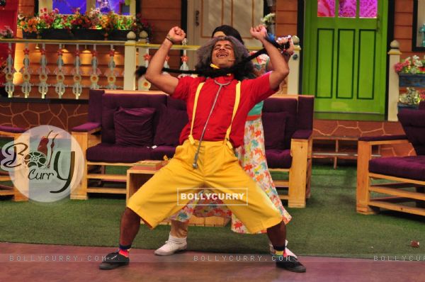 Sunil Grover and Ali Asgar at Promotion of 'Super Dancer' on sets of The Kapil Sharma Show