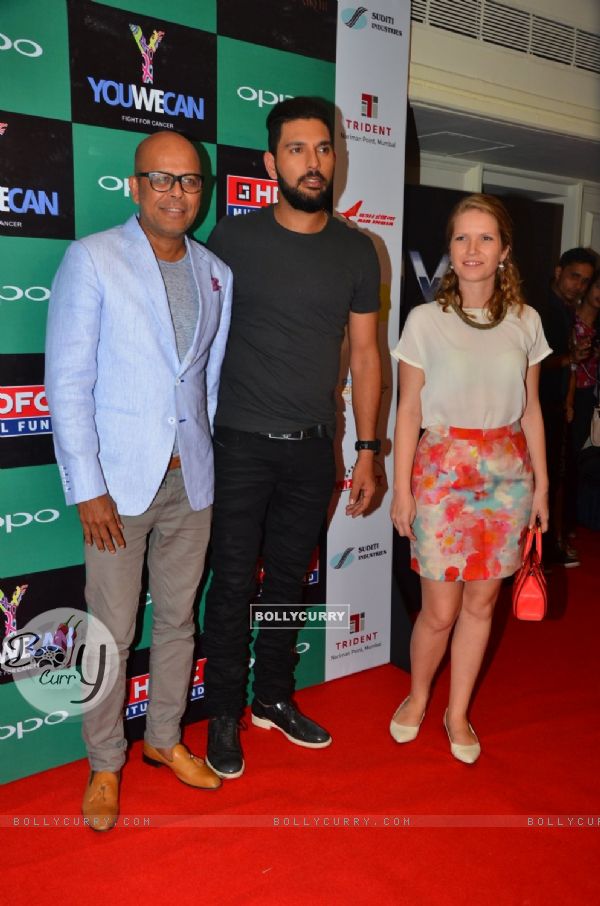 Yuvraj Singh Launches his new Clothing line 'YouWeCan'