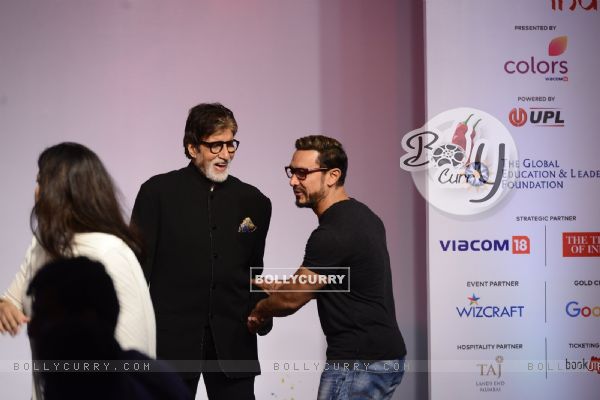 Amitabh Bachchan and Aamir Khan at Launch of Global Citizen Festival of India