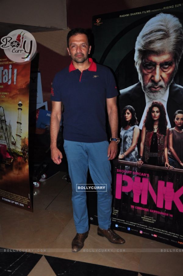 Atul Kasbekar at Special screening of Film 'Pink' (420090)