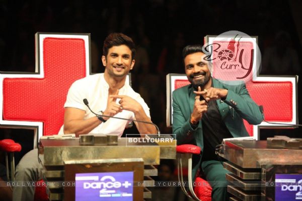Celebs at Promotion of 'M.S. Dhoni: The Untold Story' on sets of Dance Plus 2 (420721)