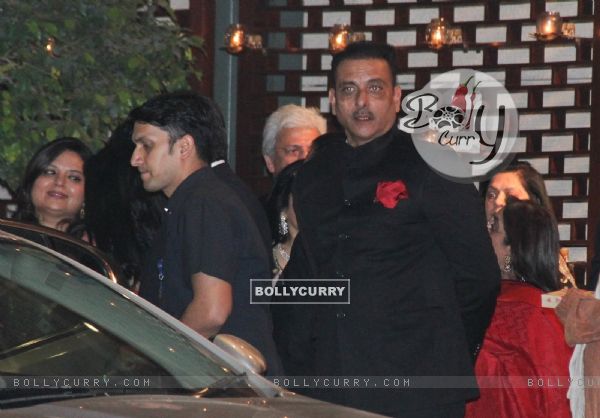 Mukesh Ambani hosts Isheta Salgaocar's pre-wedding bash!