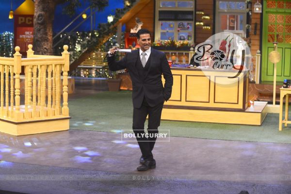 Akshay Kumar Promotes Jolly LLB 2 on 'The Kapil Sharma Show'