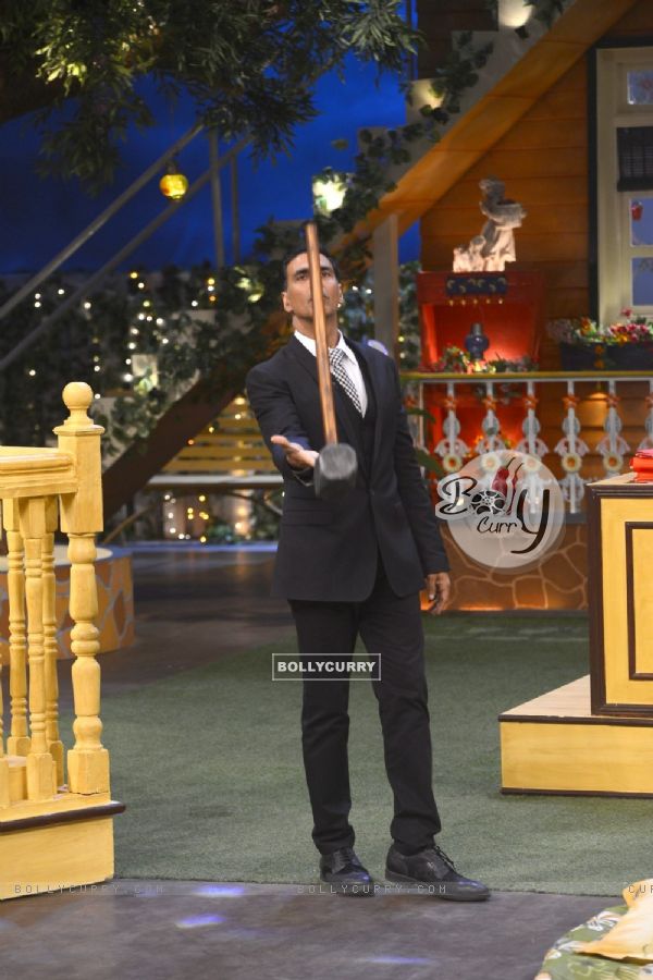 Akshay Kumar Promotes Jolly LLB 2 on 'The Kapil Sharma Show'