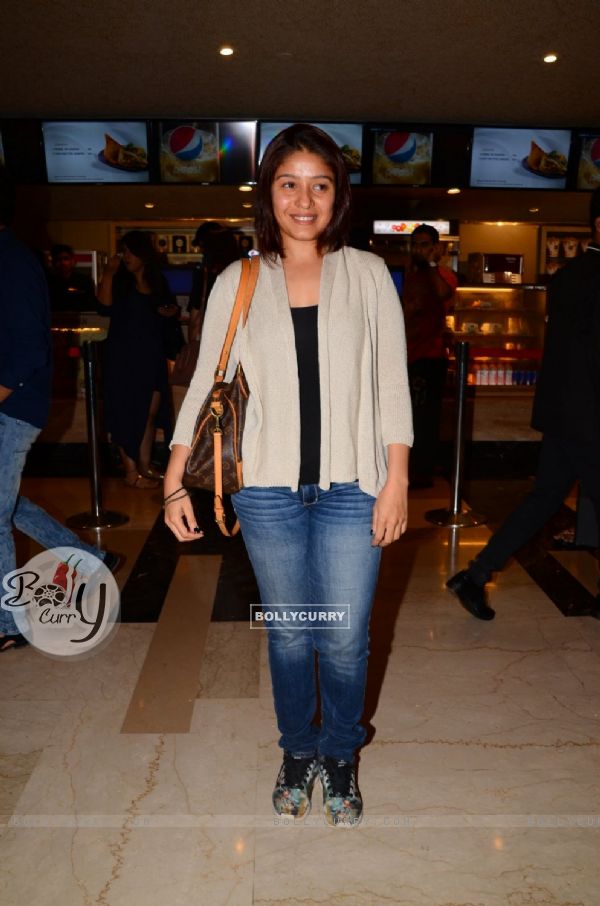 Sunidhi Chauhan attends premiere of 'Lion'