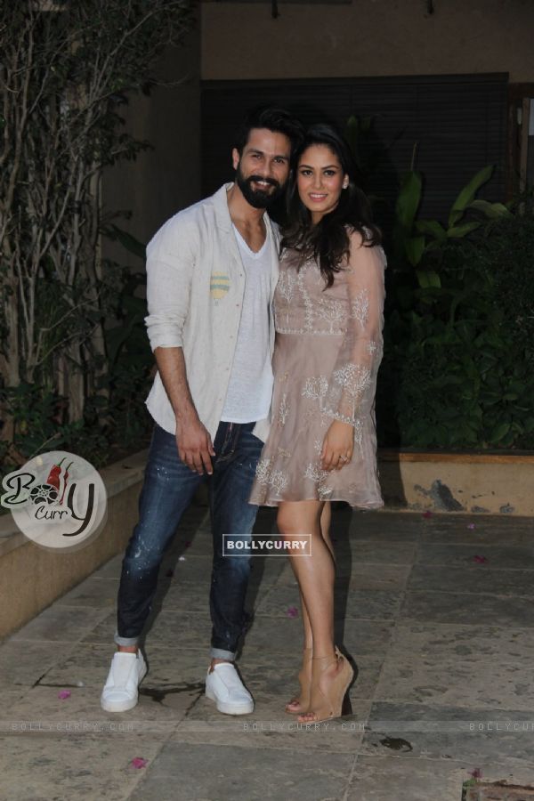Star Studded Shahid Kapoor's Birthday Bash!