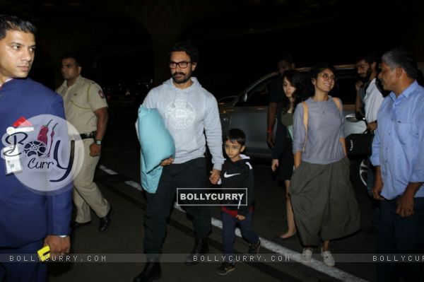 Aamir Khan and family snapped at Airport