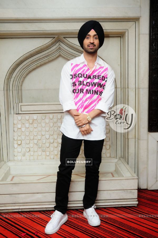 Anushka Sharma & Diljit Dosanjh Promote 'Philauri' in Delhi
