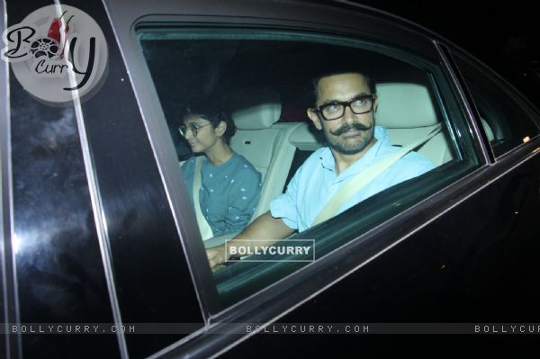 Aamir Khan snapped at Karan Johar's home!