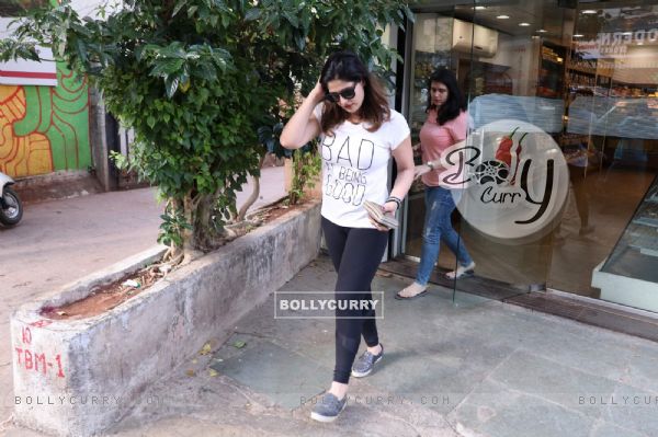 Zarine Khan snapped in the city