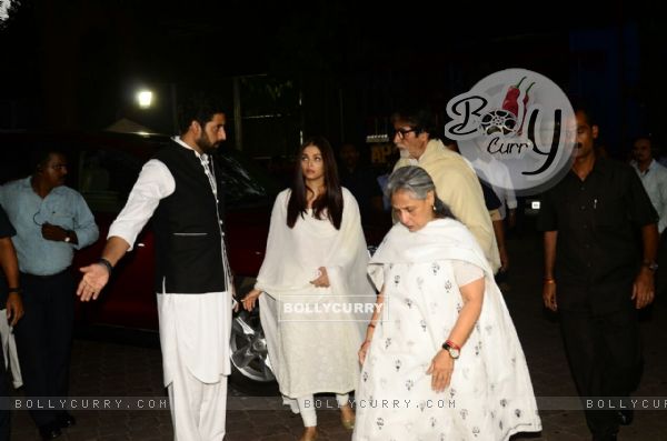 Bachchan family at the prayer meet