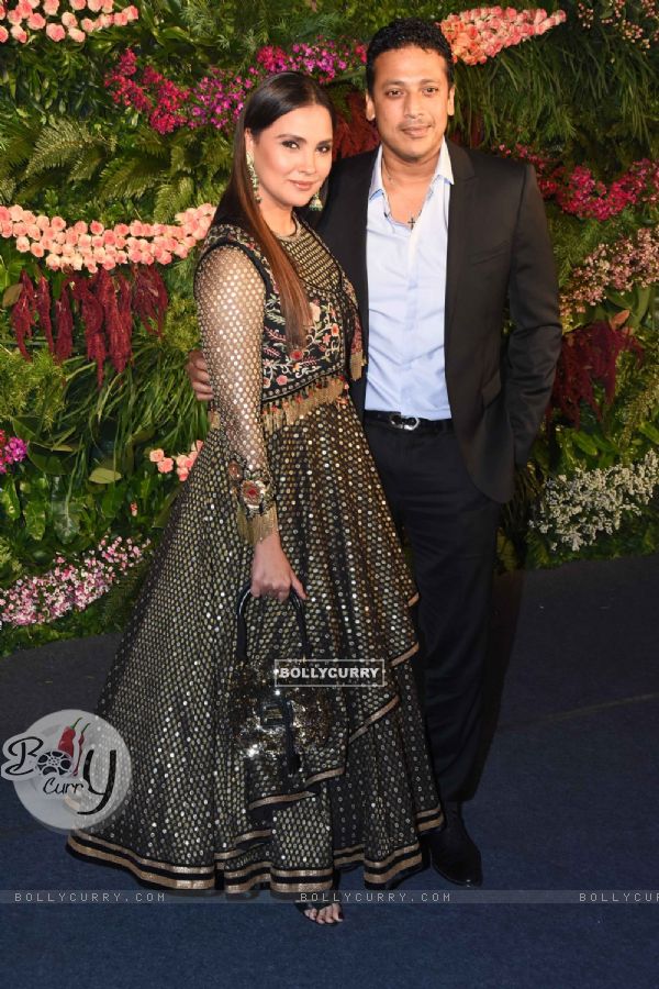 SRK, Priyanka, Ranbir, Katrina, Varun, Kriti and others at the Reception