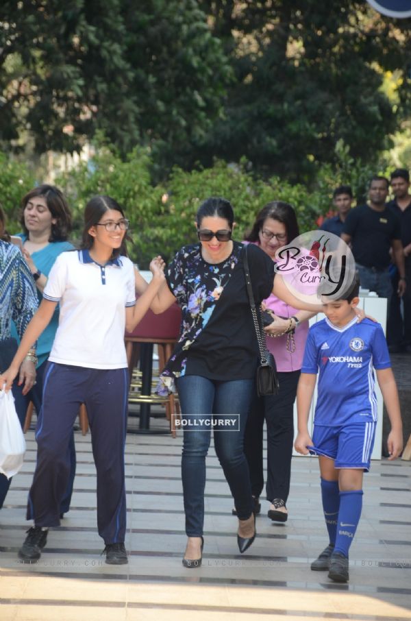 Karisma Kapoor's lunch with Family