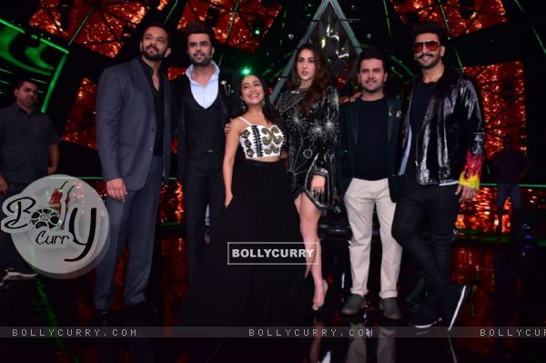 'Simmba' cast with Indian Idol judges