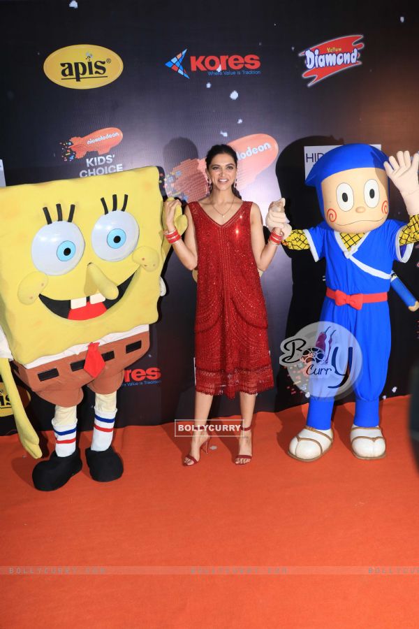 Deepika Padukone at Nickelodeon Kids Choice Awards 2018