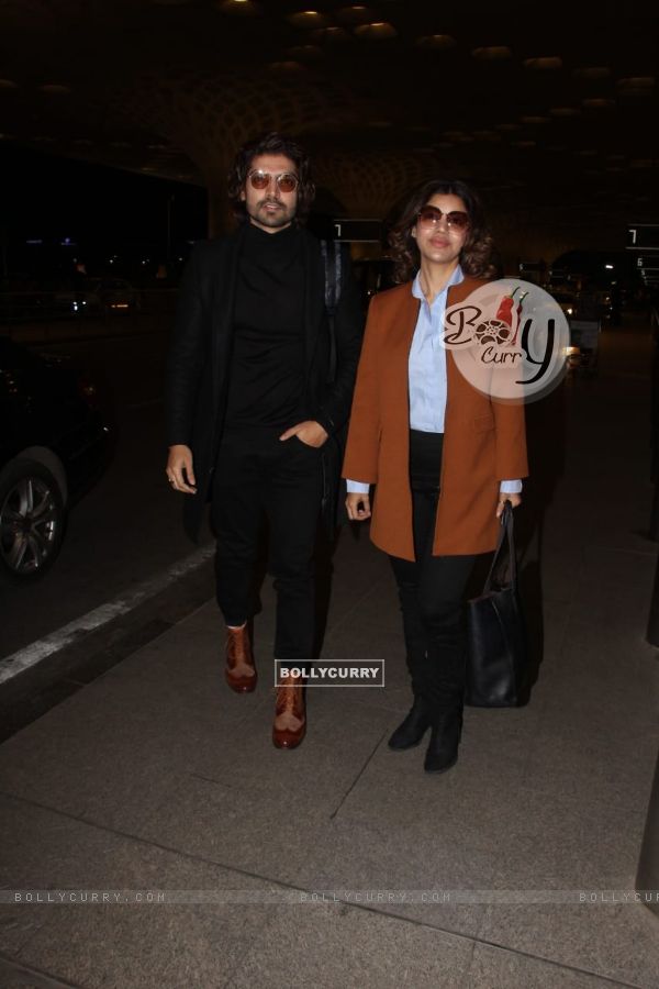 Gurmeet Choudhary and Debina Bonnerjee snapped at Mumbai Airport