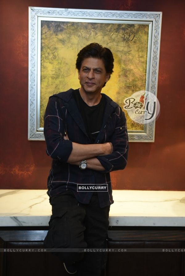 Shah Rukh Khan snapped at 'Zero' promotions (441714)