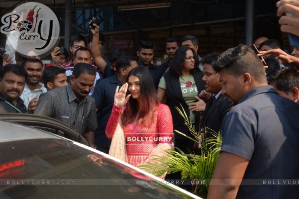 Aishwarya Rai Bachchan spotted around the town