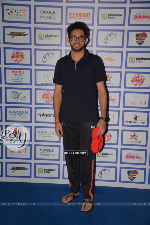 Aditya Thackeray at Super Star league