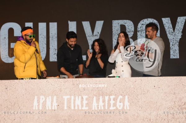Raveer Singh, Alia Bhatt, Farhan Akhtar, Zoya Aktar and Ritesh Sidwani at Gully Boy Trailer launch