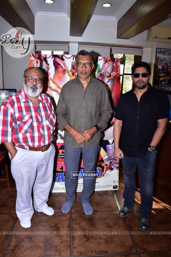 Saurabh Shukla, Prakash Jha and Arshad Warsi at Fraud Saiyyan Promotions