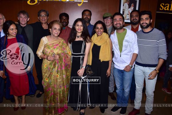 Bollywood celebs at 'Bombairiya' screening (443306)