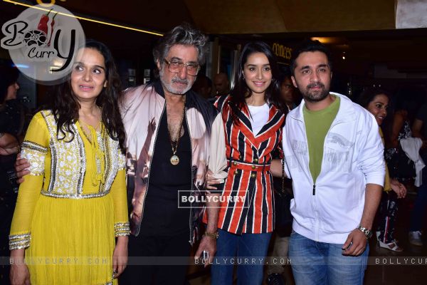 Shakti Kapoor with his Family at 'Bombairiya' screening (443307)